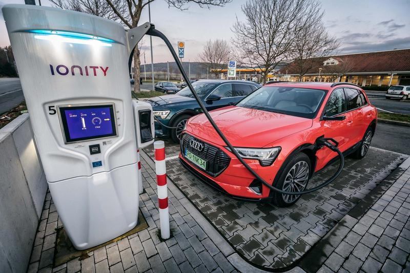 Domowa stacja ładowania