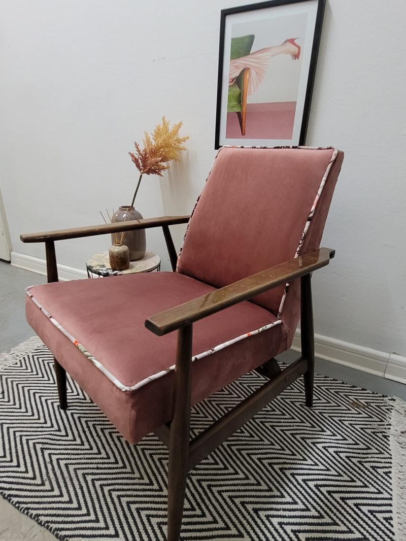 Materiały na obicie fotela