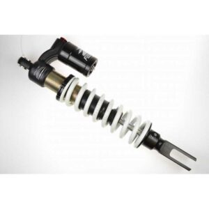 Jakie są zaskakujące ceny naprawy przy wymianie tylnego amortyzatora?