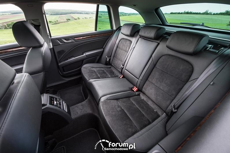 Demontaż pasa bezpieczeństwa