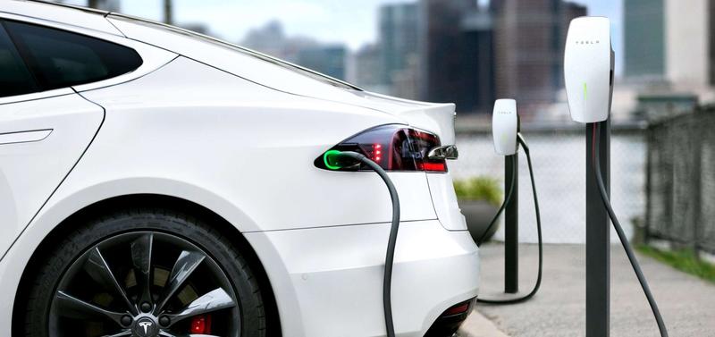 Domowa ładowarka Tesli