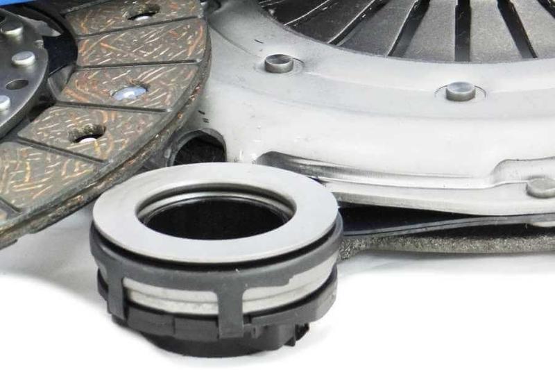 Łożysko amortyzatora objawy