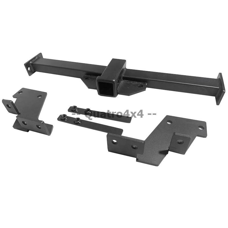 Montaż haka holowniczego