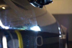 Błyszczący samochód bez wydawania majątku – sprawdzone domowe sposoby, które zadziałają!