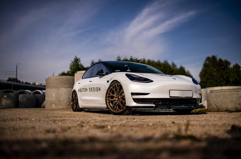 Ile tak naprawdę zapłacisz za Teslę 3 w Polsce? Sprawdź wszystkie koszty i dostępne opcje