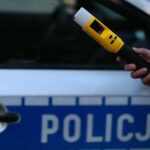Kiedy policja ma prawo do badania alkomatem? Poznaj swoje uprawnienia i konsekwencje