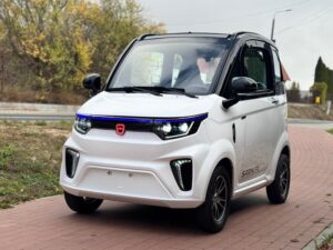 Jaki samochód elektryczny wybrać? Porównanie modeli, zasięgu, cen i wad, które musisz znać