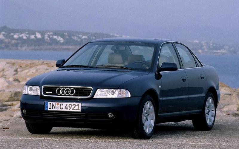 Stylizacja Audi A4 B5: Przewodnik po najlepszych body kitach i ich cenach