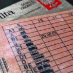 Prawo jazdy na przyczepę kempingową – co musisz wiedzieć, by uniknąć mandatu?